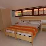 Apartmán Beautiful Flat 250m From The For 8 Guests
