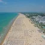 Beautiful Flat 250m From The For 8 Guests * Bibione