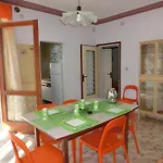 Beautiful Flat 250m From The For 8 Guests Bibione