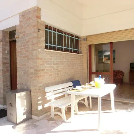 Апартаменти Beautiful Flat 250m From The For 8 Guests *