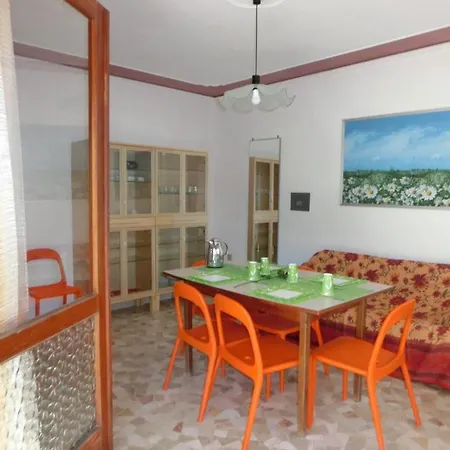 Beautiful Flat 250m From The For 8 Guests * Bibione