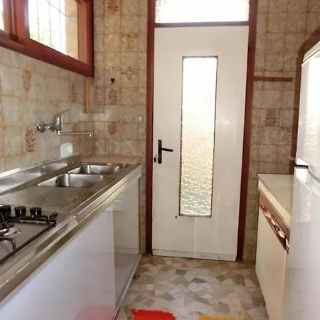 Beautiful Flat 250m From The For 8 Guests Apartment *