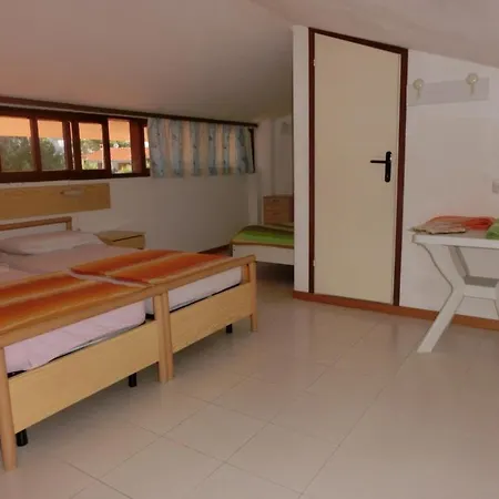 Beautiful Flat 250m From The For 8 Guests Апартаменти