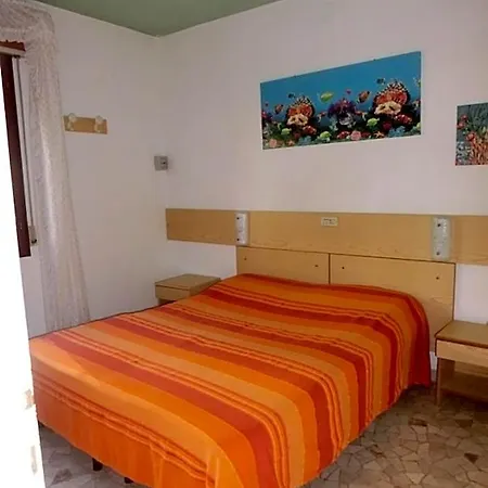 Beautiful Flat 250m From The For 8 Guests Apartment Bibione