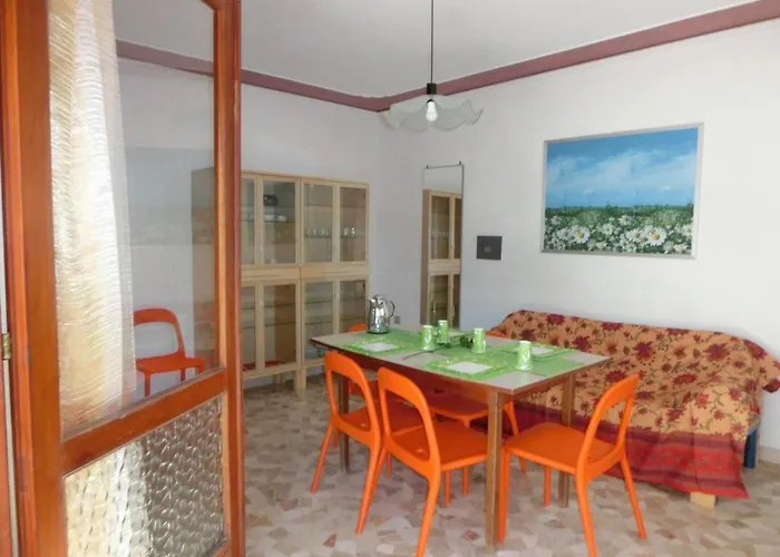 Beautiful Flat 250m From The For 8 Guests * 比比翁