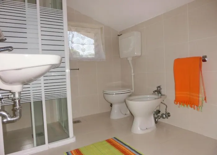 Beautiful Flat 250m From The For 8 Guests 公寓 *